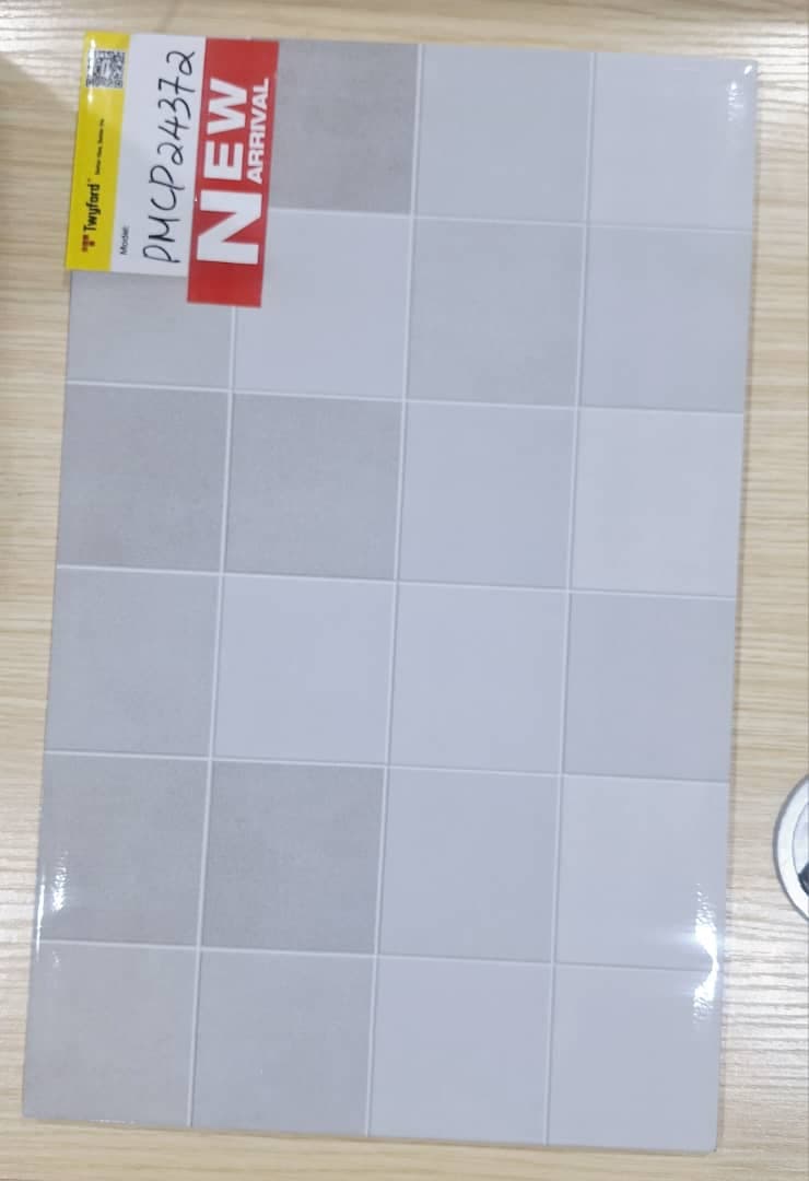 Angavu Mawimbi 25x40