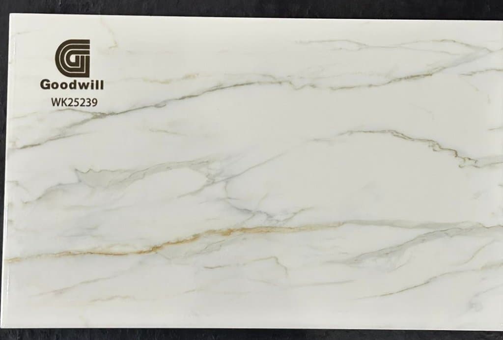 Bahari 25x40